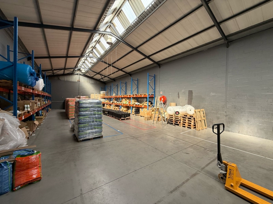 To Let commercial Property for Rent in Brackenfell Central Western Cape